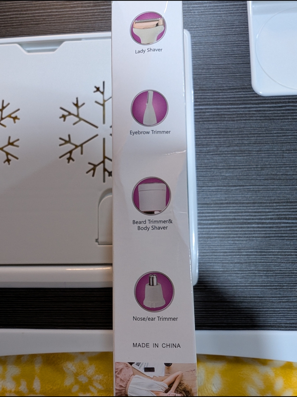 Rechargeable 4-in-1 Ladies Grooming Kit - Pink/White - Picture 2 of 4